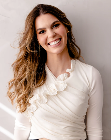DRA. MARIANA QUINTINO